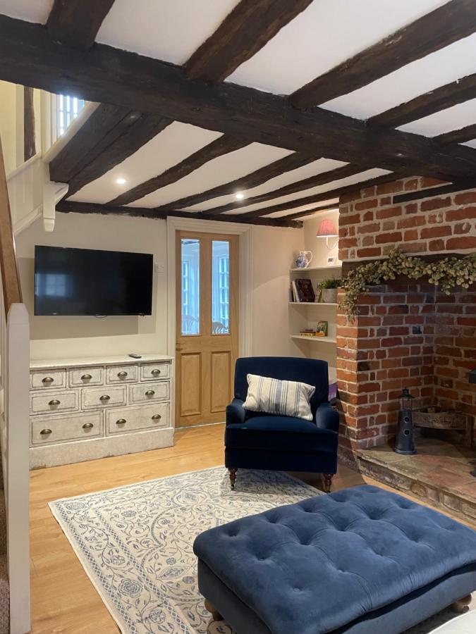 Historic Cambridgeshire Cottage Godmanchester Eksteriør bilde